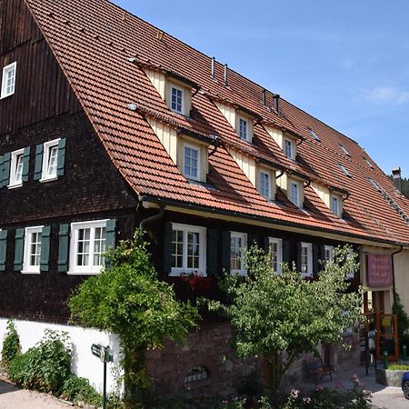 Gutshof-Hotel Waldknechtshof ไบเออร์สบรอนน์ ภายนอก รูปภาพ